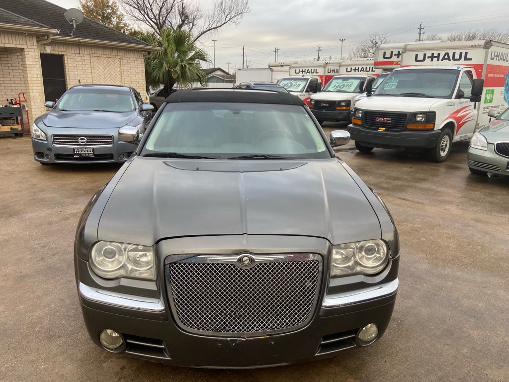 2008 Chrysler 300 Image 15
