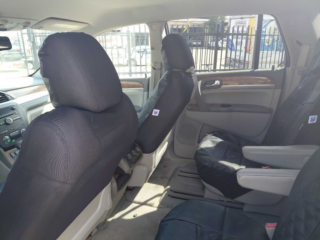 2011 Buick Enclave Image 36