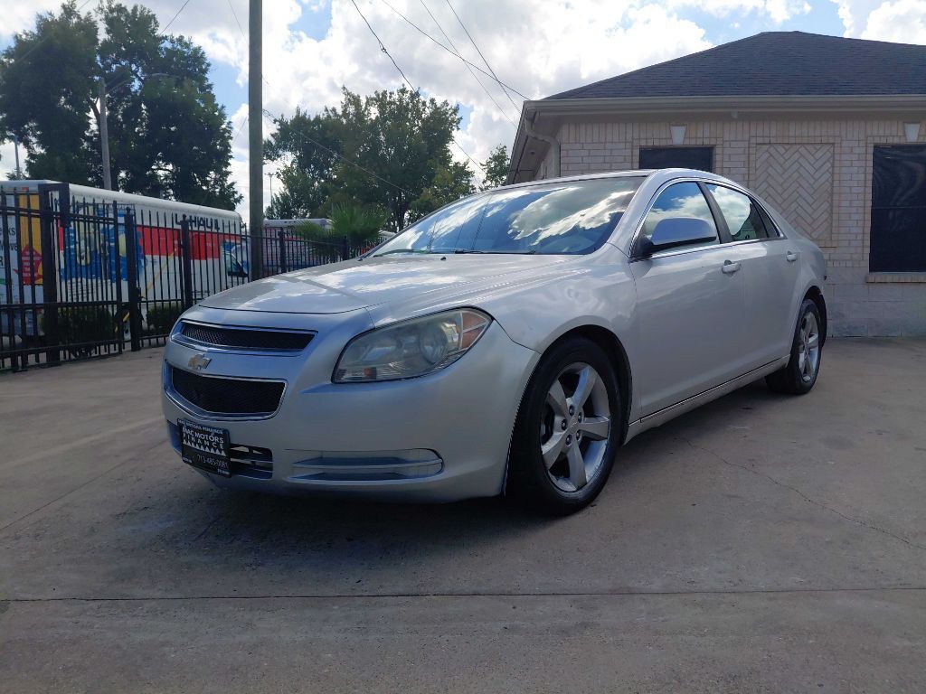 2011 Chevrolet Malibu Image 38