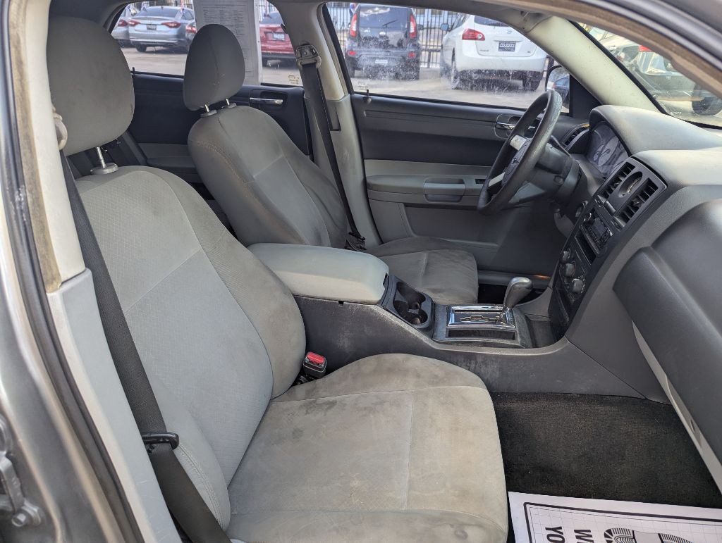 2007 Chrysler 300 Image 20