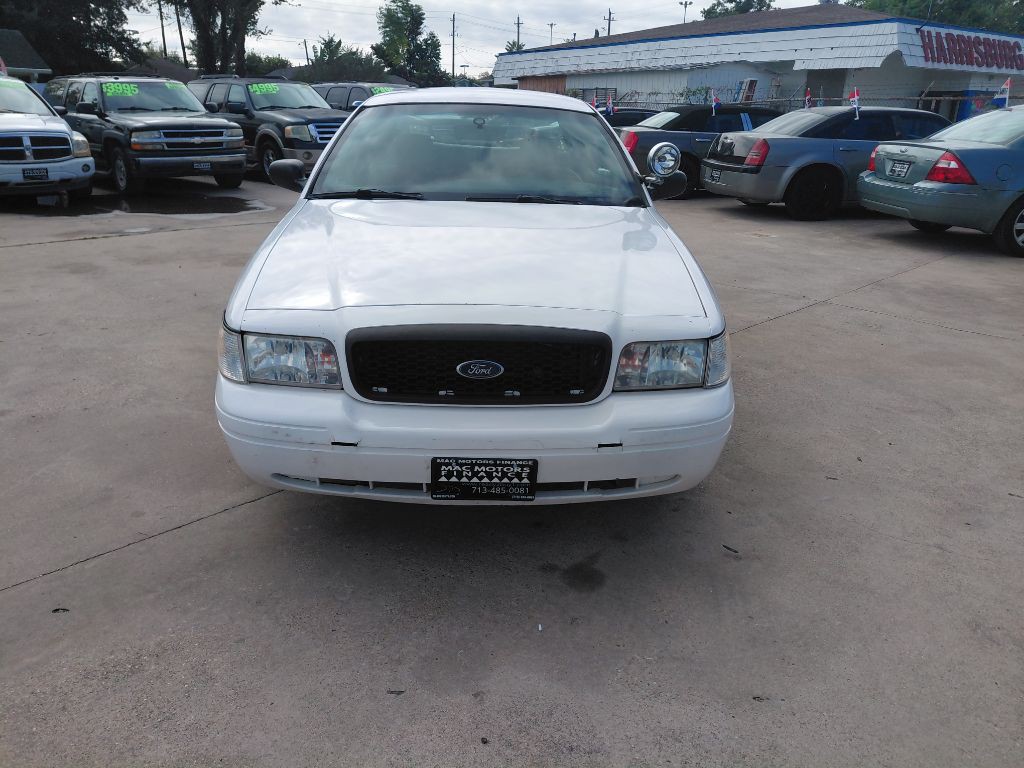 2006 Ford Crown Victoria Image 3