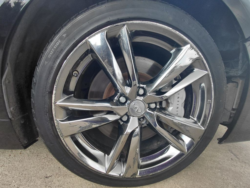 2014 INFINITI Q50 Image 10