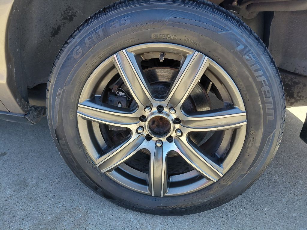 2004 Mercury Grand Marquis Image 12