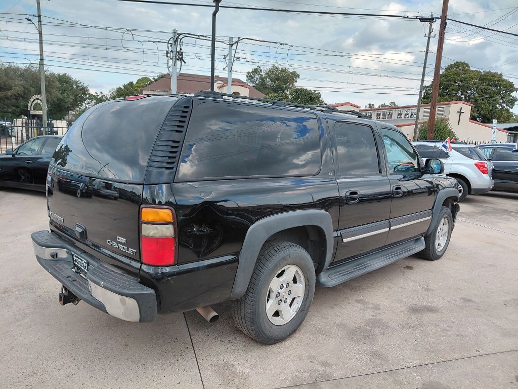 2005 Chevrolet Suburban Image 5