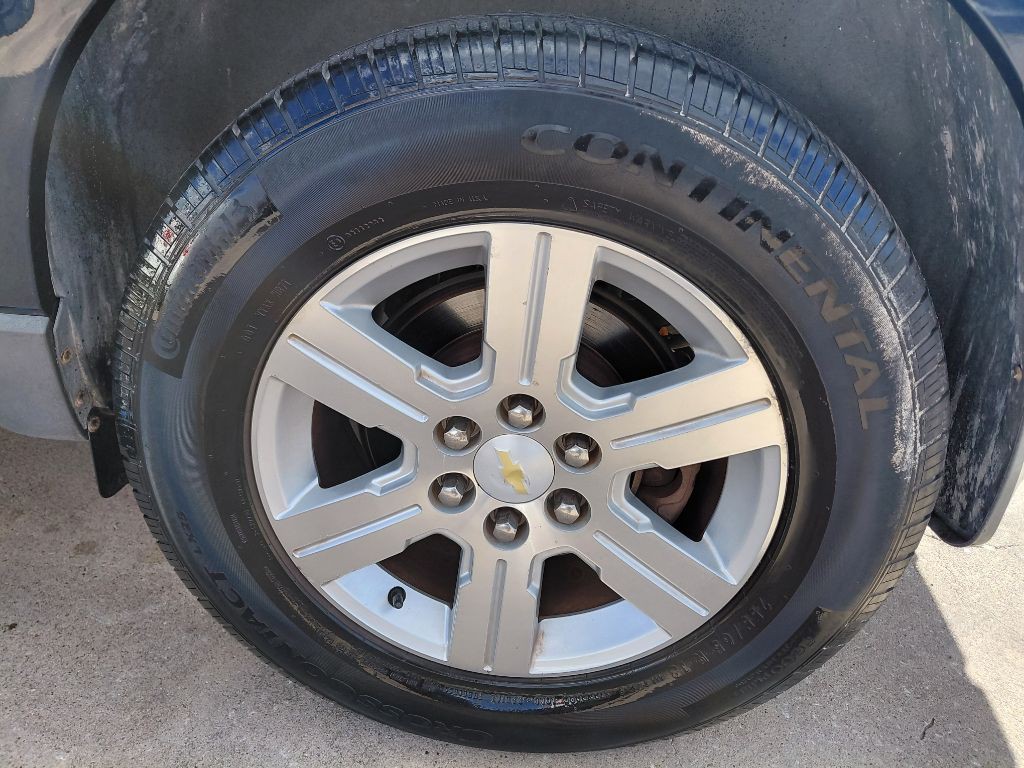 2011 Chevrolet Traverse Image 8