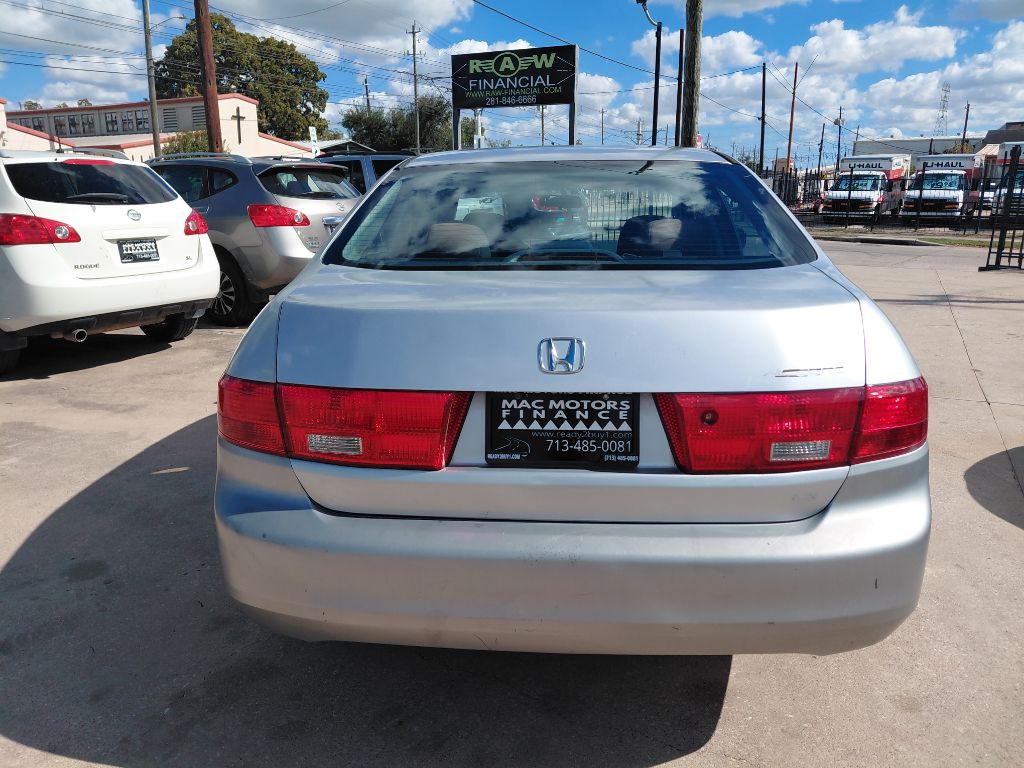 2005 Honda Accord Image 10