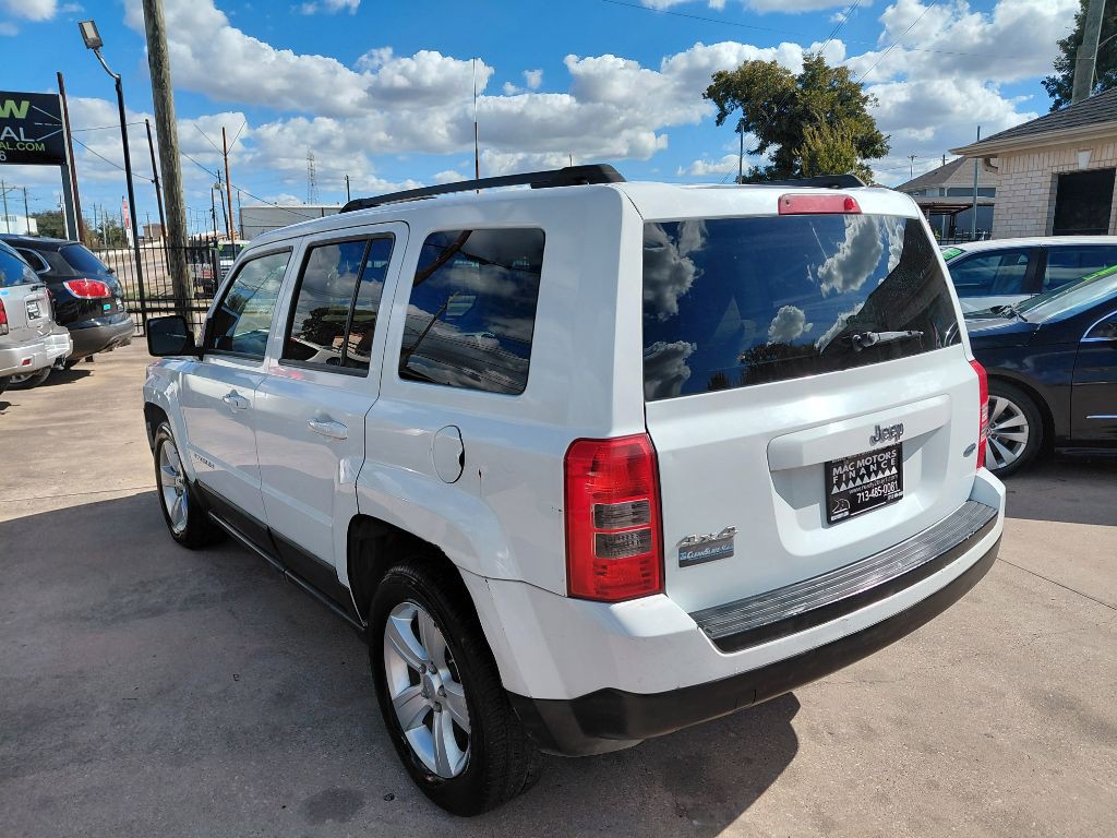 2011 Jeep Patriot Image 3