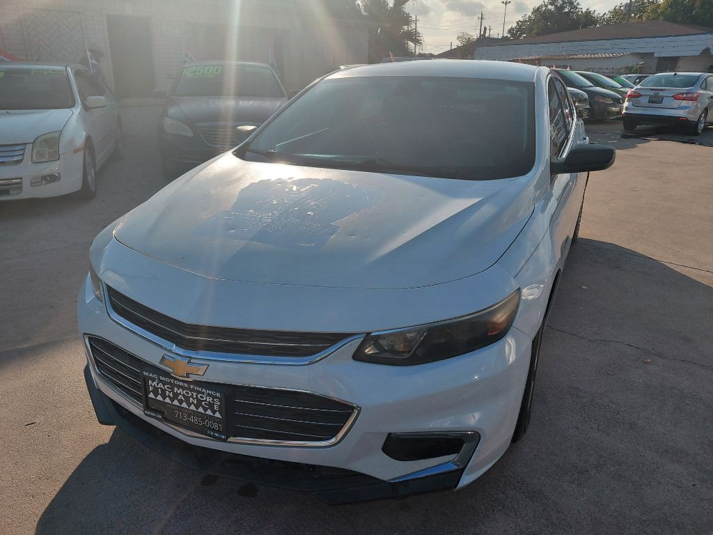 2017 Chevrolet Malibu Image 19
