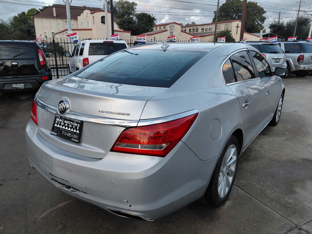 2014 Buick Lacrosse Image 2