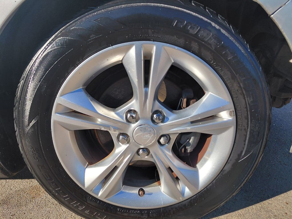 2012 Ford Focus Image 10