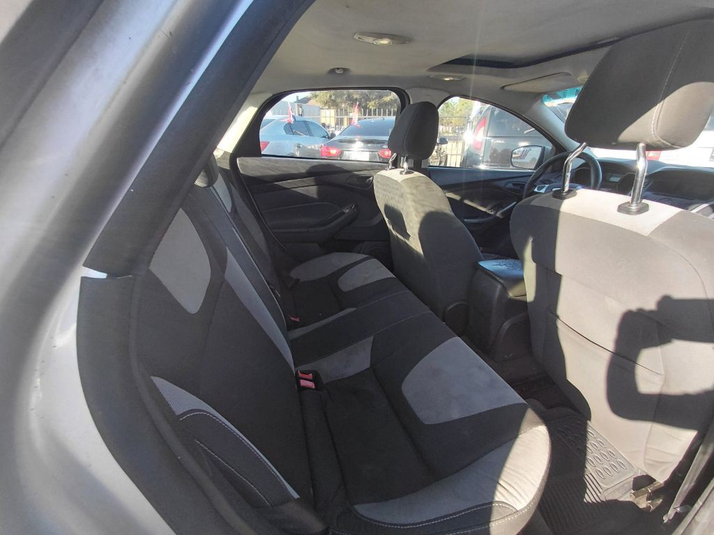 2012 Ford Focus Image 15