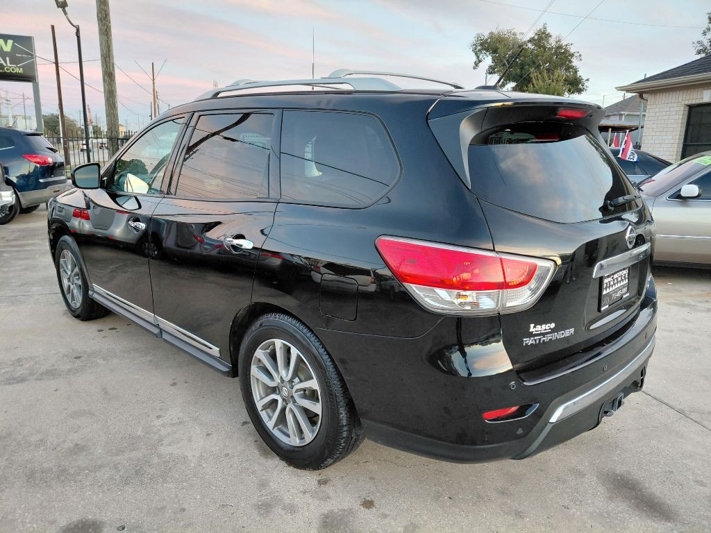 2013 Nissan Pathfinder Image 4