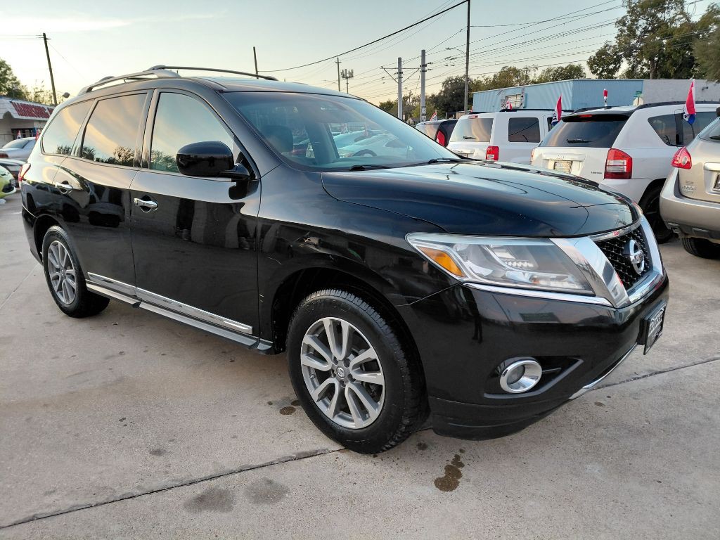 2013 Nissan Pathfinder Image 10
