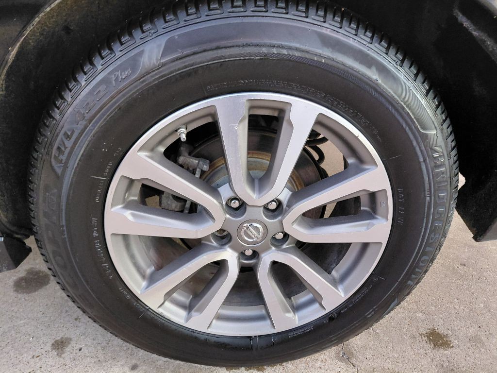 2013 Nissan Pathfinder Image 23