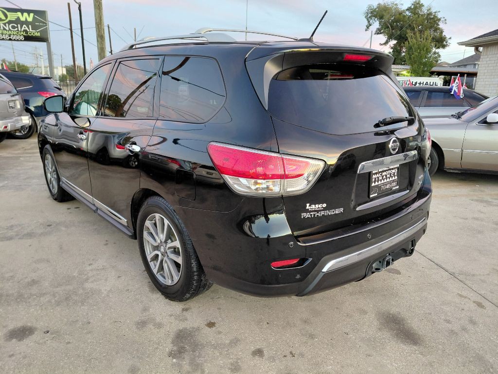 2013 Nissan Pathfinder Image 28