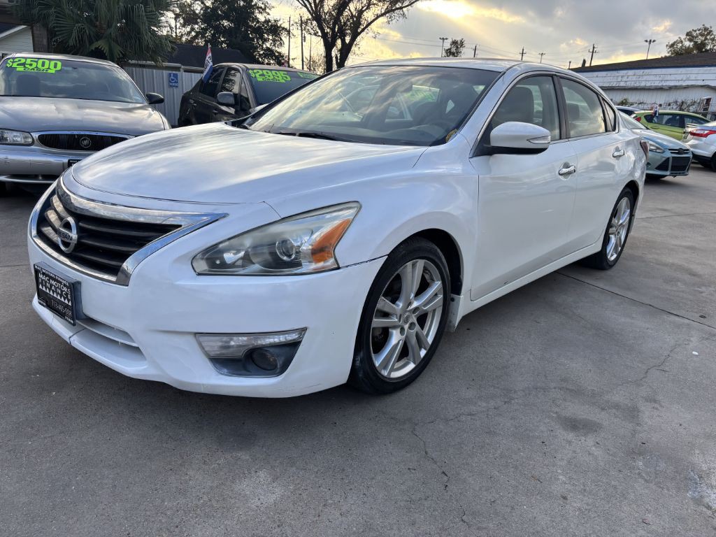 2015 Nissan Altima Image 3