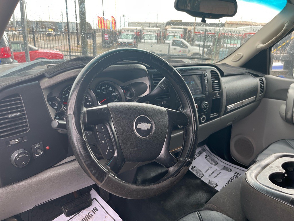 2008 Chevrolet Silverado 1500 Image 12