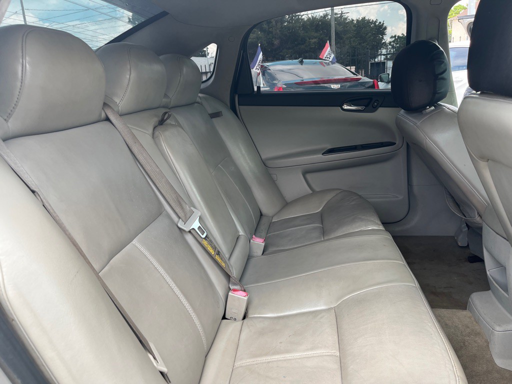 2007 Chevrolet Impala Image 10