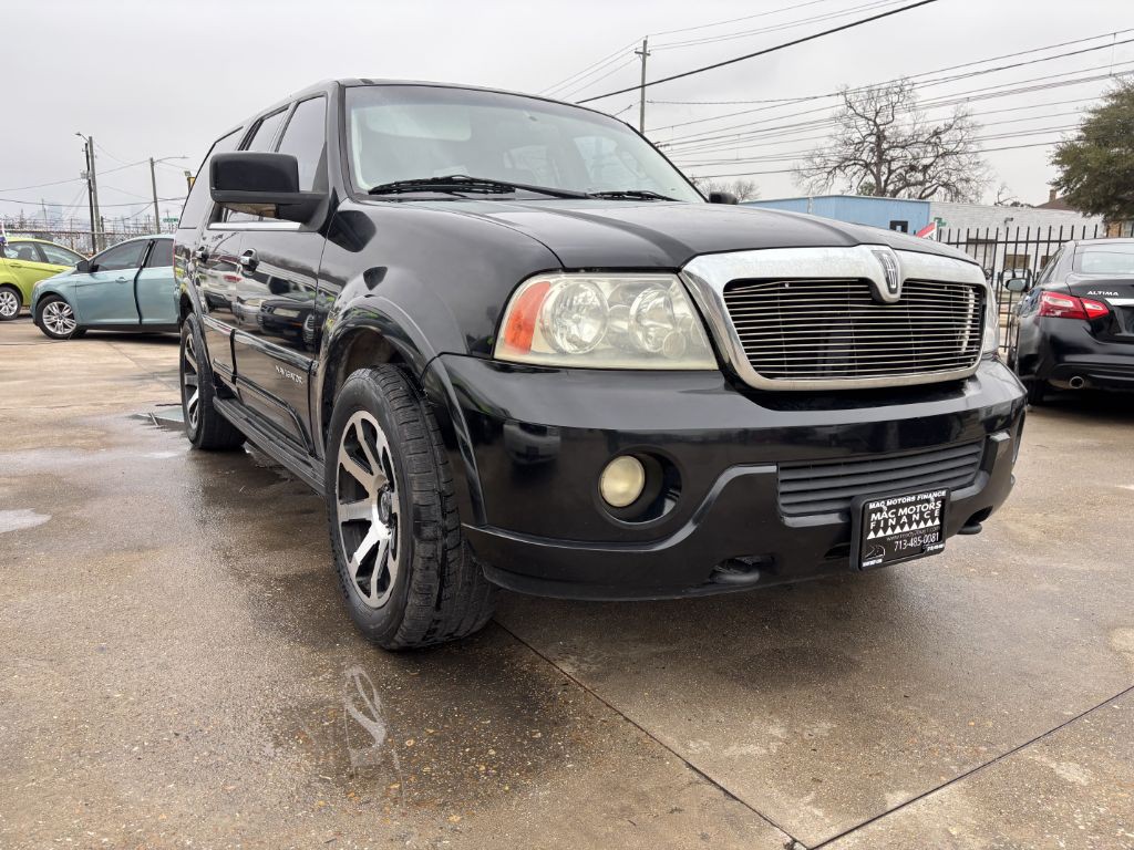 2003 Lincoln Navigator Image 1