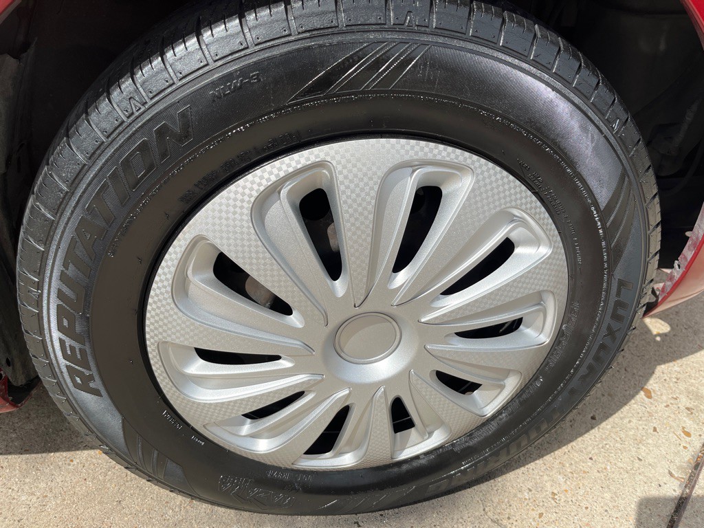 2014 Nissan Versa Image 19