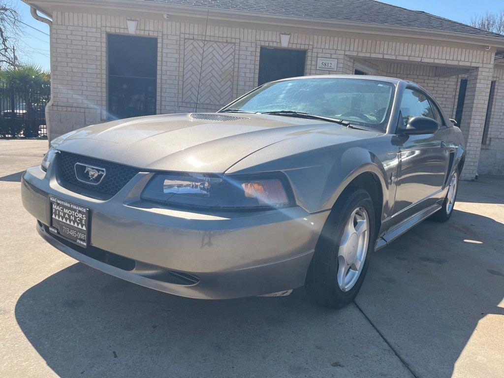 2002 Ford Mustang Image 3