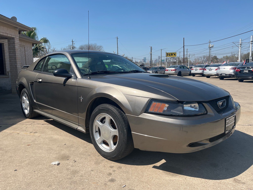 2002 Ford Mustang Image 14