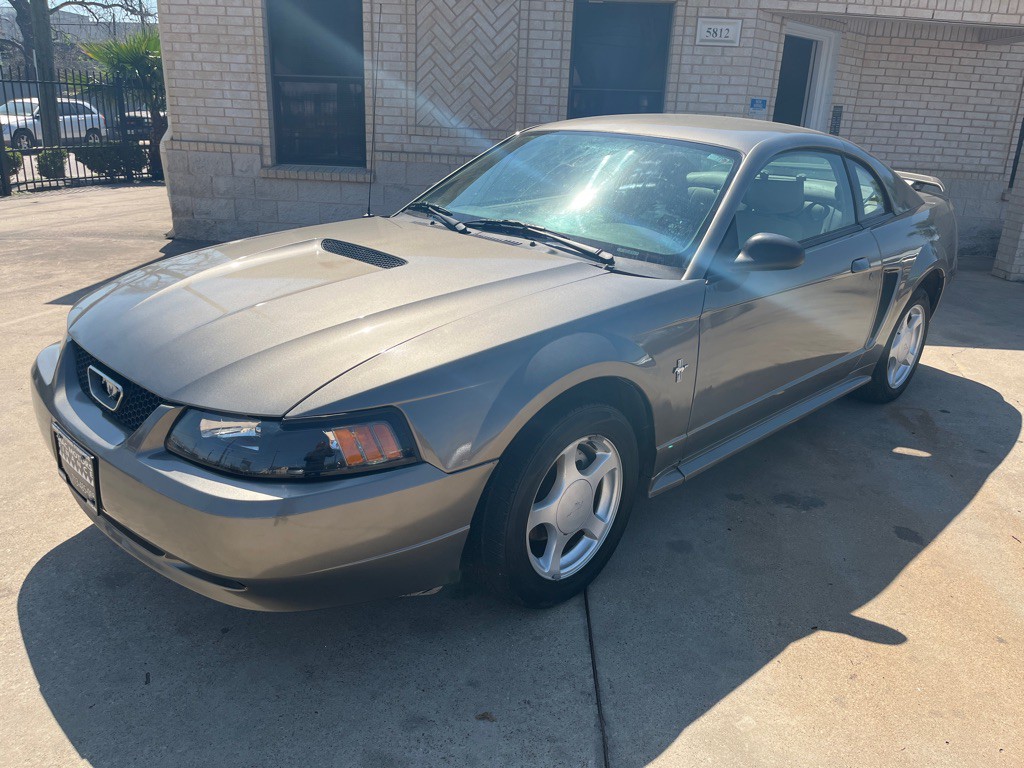 2002 Ford Mustang Image 21