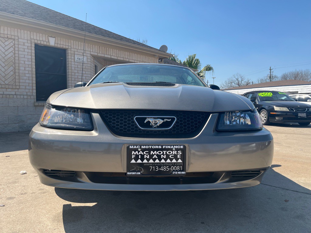 2002 Ford Mustang Image 29