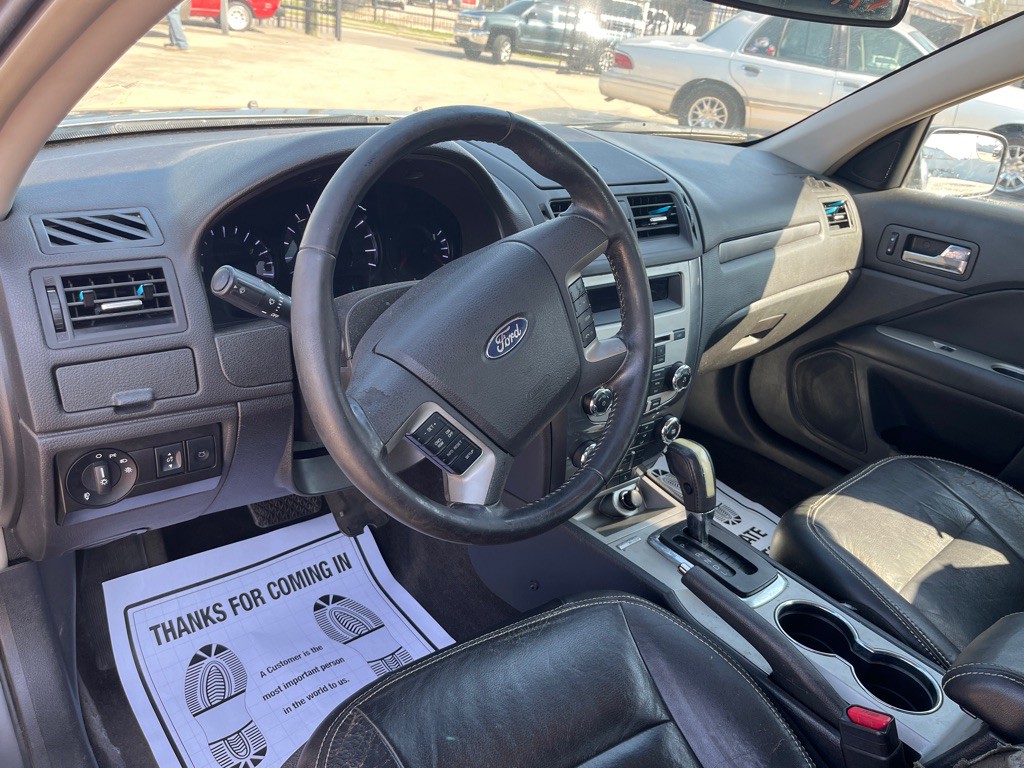 2012 Ford Fusion Image 11