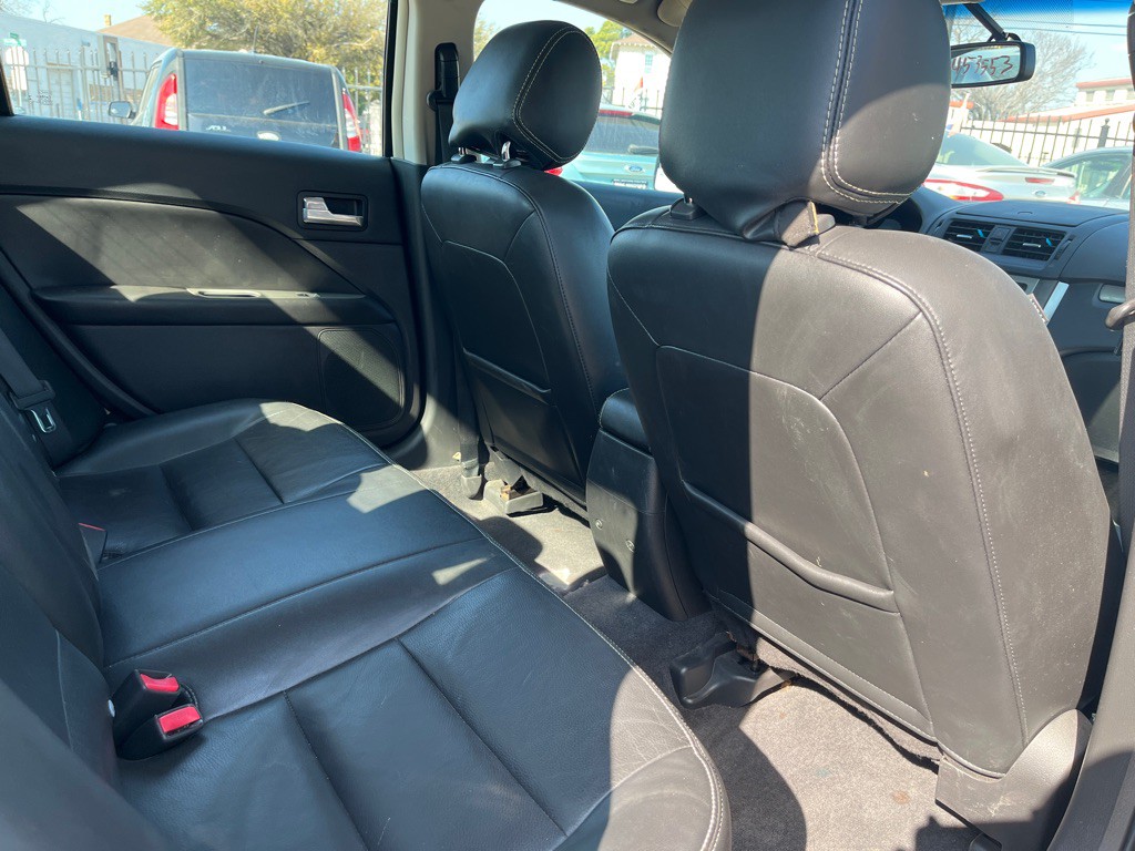 2012 Ford Fusion Image 17