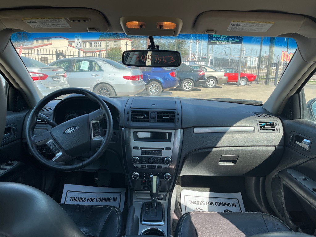 2012 Ford Fusion Image 18