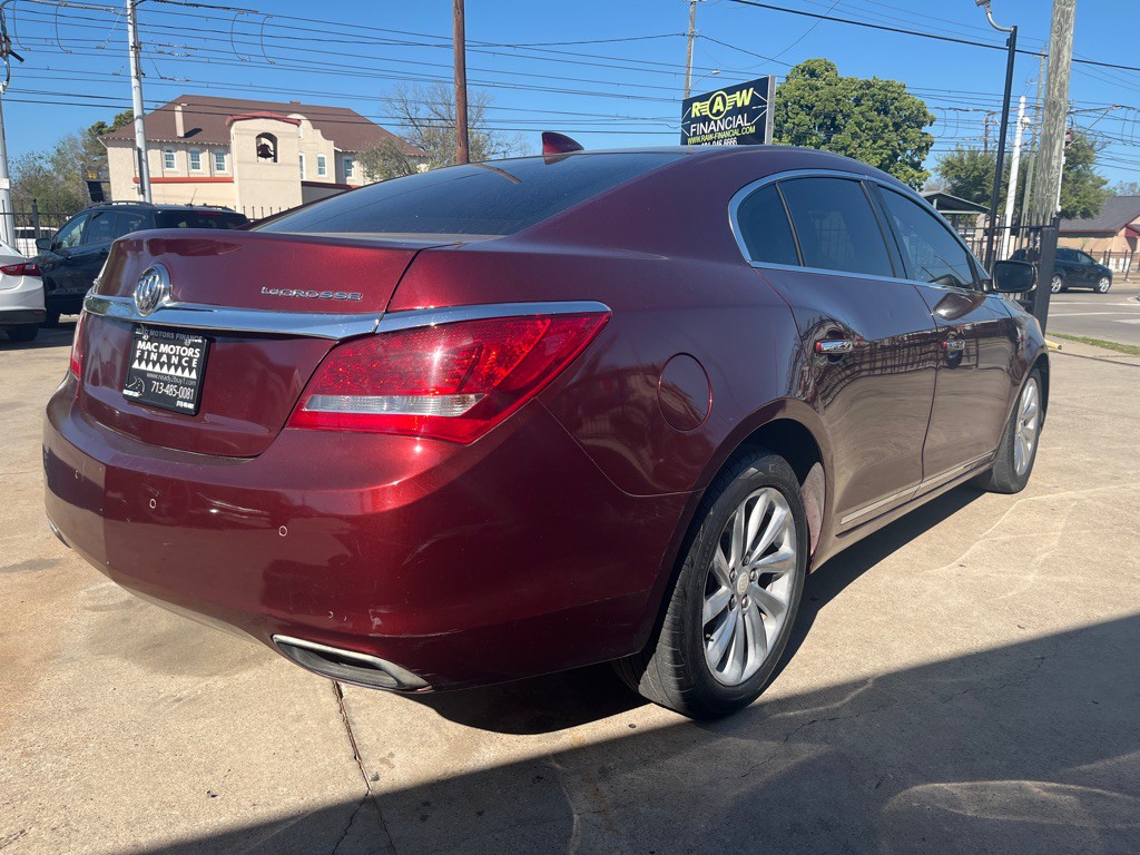 2015 Buick Lacrosse Image 10