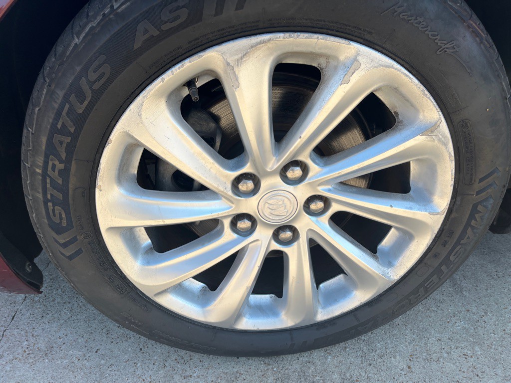 2015 Buick Lacrosse Image 23