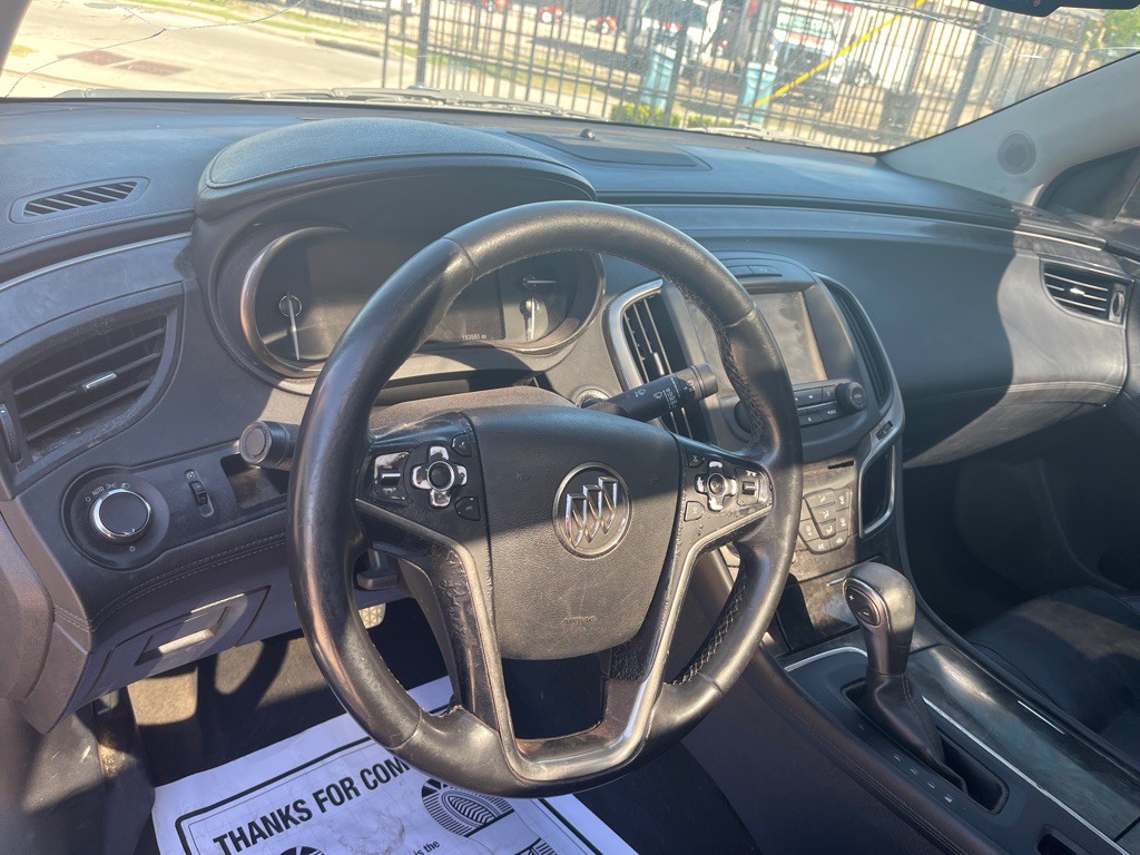 2015 Buick Lacrosse Image 12