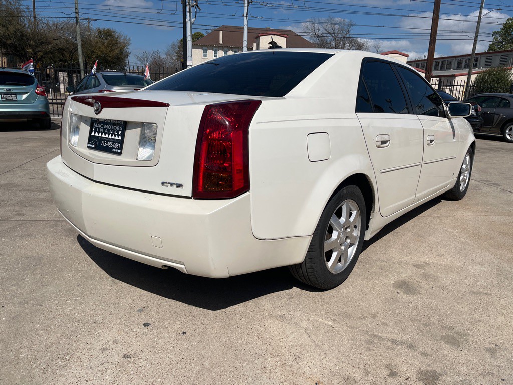 2005 Cadillac CTS Image 5