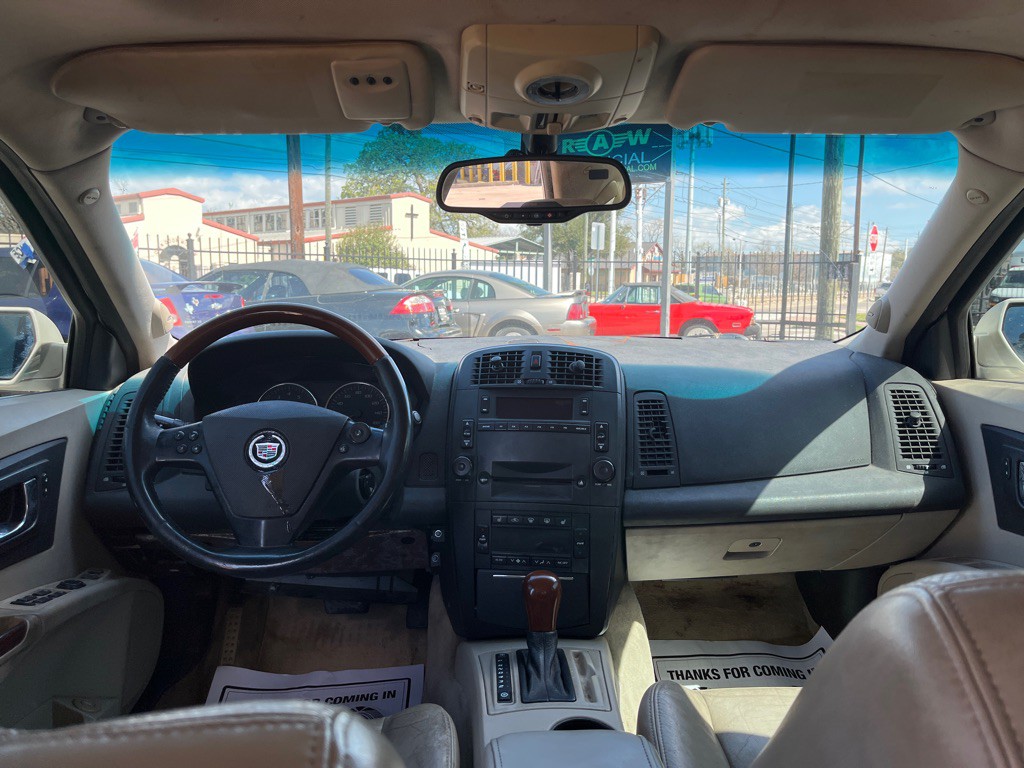 2005 Cadillac CTS Image 12