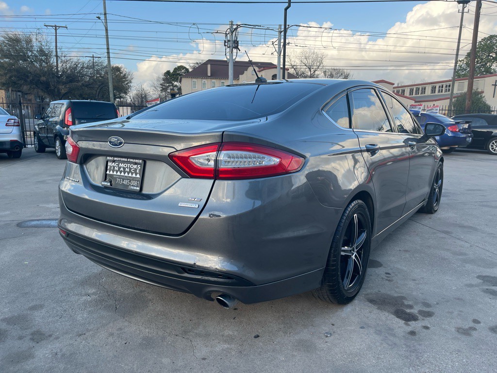 2013 Ford Fusion Image 3