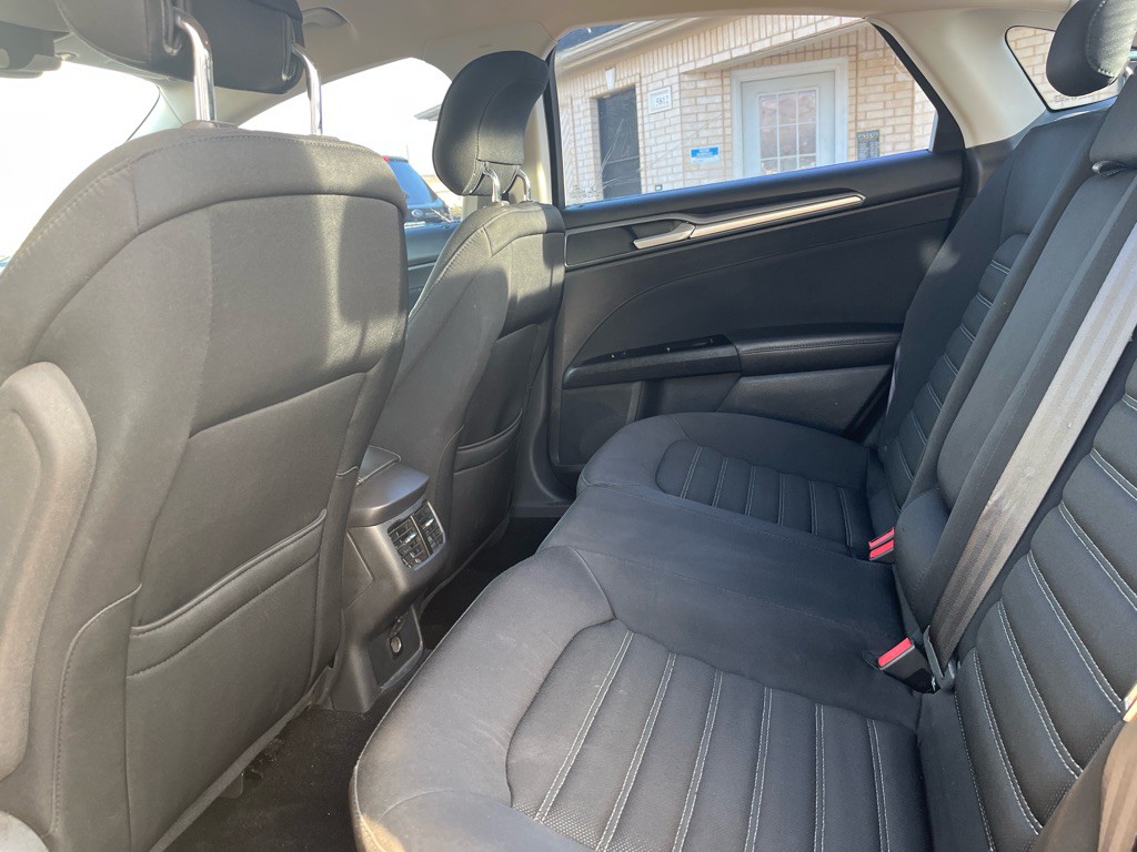 2013 Ford Fusion Image 18