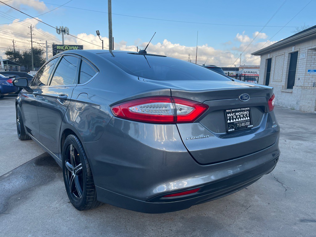 2013 Ford Fusion Image 20