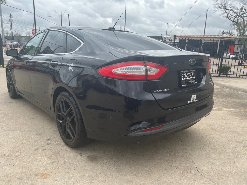2013 Ford Fusion Image 30