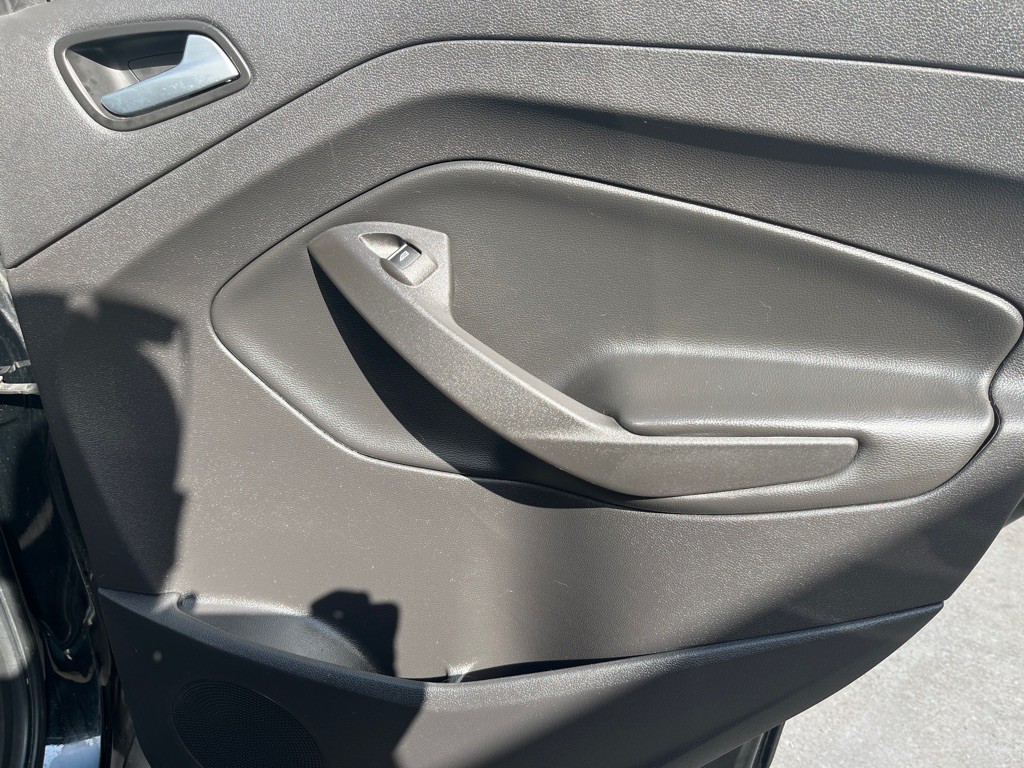 2017 Ford Escape Image 20