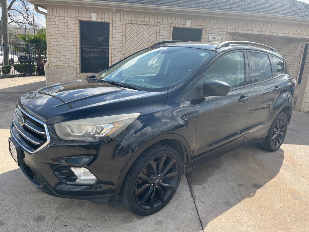 2017 Ford Escape Image 24