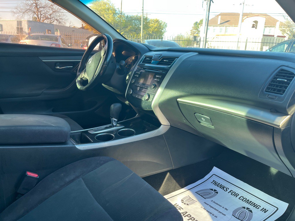 2013 Nissan Altima Image 17