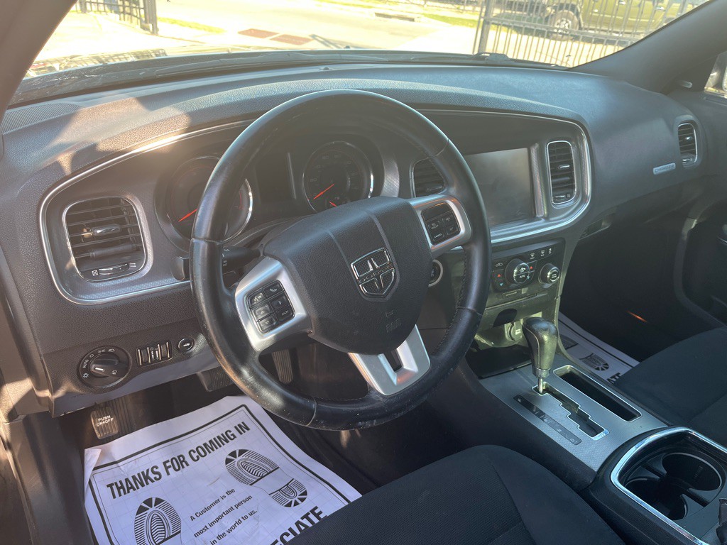 2011 Dodge Charger Image 12