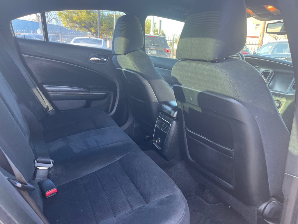 2011 Dodge Charger Image 15