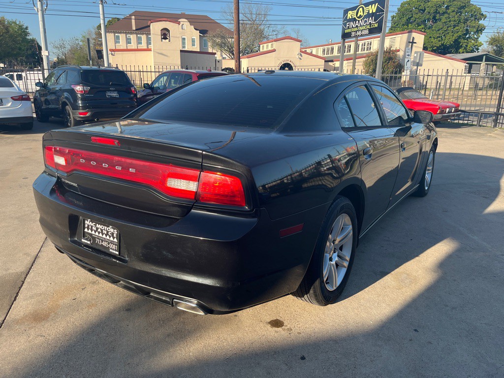 2011 Dodge Charger Image 18