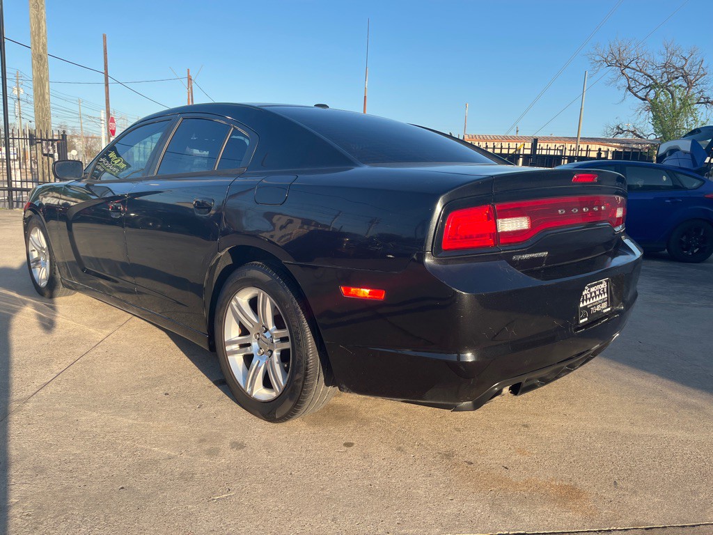 2011 Dodge Charger Image 28