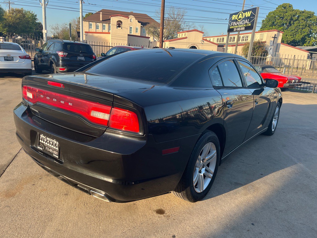 2011 Dodge Charger Image 31