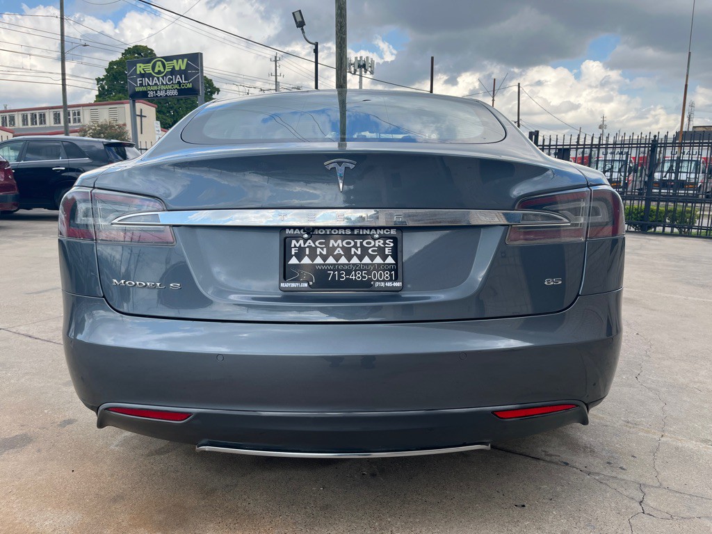 2013 Tesla Model S Image 6