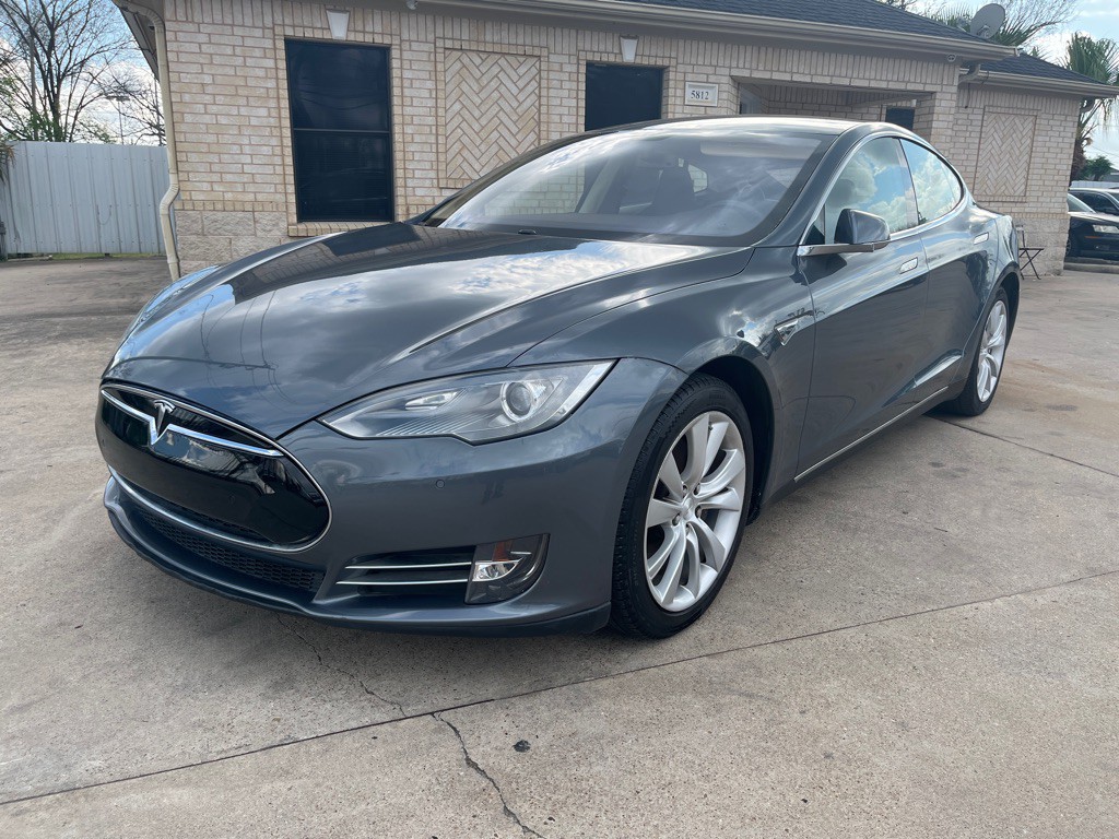2013 Tesla Model S Image 12